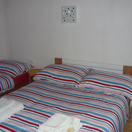 Apartmany Jílovice Δωμάτιο φωτογραφία